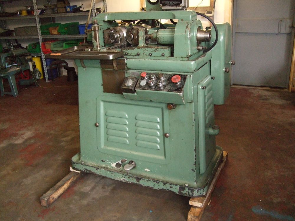 Hydraulic Thread Rolling Machine capacity 18 Ton